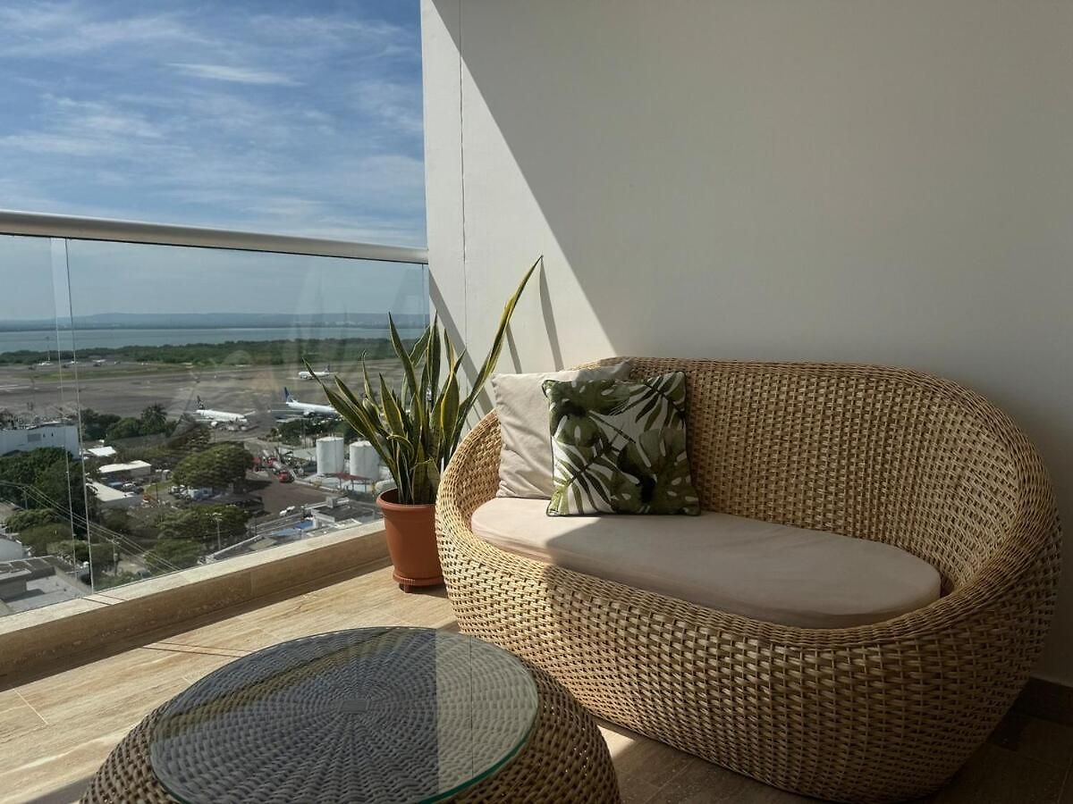 Apartamento New Apto Front & Close To Airport
