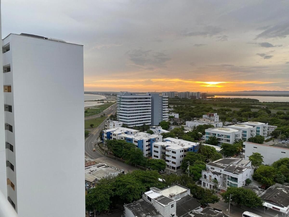 Apartamento New Apto Front & Close To Airport