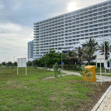 New Apto Front & Close To Airport * Cartagena