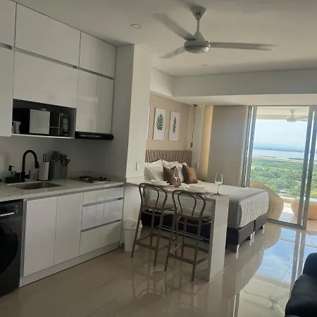 New Apto Front & Close To Airport * Cartagena