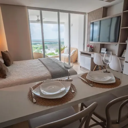 New Apto Front & Close To Airport Cartagena