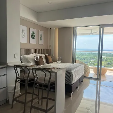 Apartment New Apto Front & Close To Airport